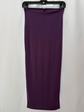 Women's Plum Maxi Skirt - Sleek Stretch Pencil Silhouette
